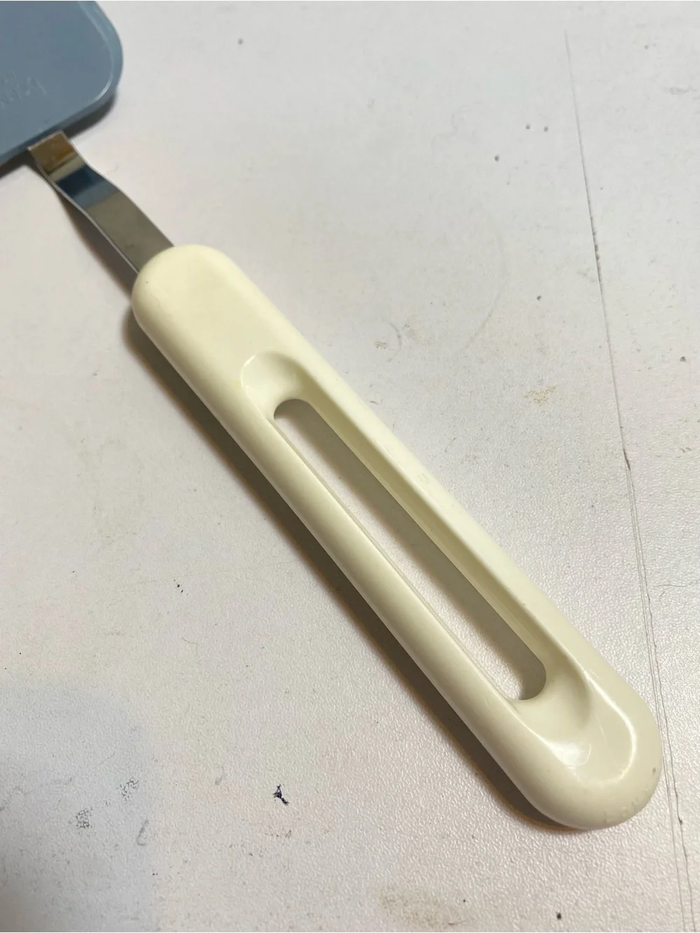 VTG Bonny USA Slotted Spatula Turner Blue Head White Plastic Handle Stainless